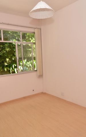 Apartamento para alugar com 70m², 2 quartos e sem vagaSala