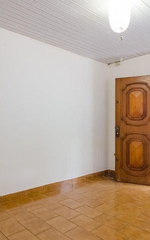 Casa para alugar com 120m², 2 quartos e 1 vaga Casa para alugar com 120m², 2 quartos e 1 vagaSala