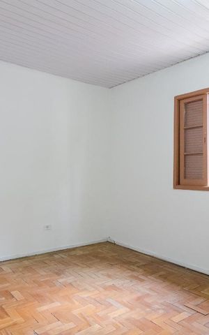 Casa para alugar com 120m², 2 quartos e 1 vaga Casa para alugar com 120m², 2 quartos e 1 vagaQuarto 1