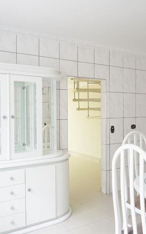 Casa à venda com 300m², 5 quartos e 4 vagasCasa 1 - Sala de Jantar