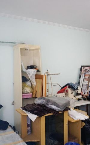 Casa à venda com 300m², 5 quartos e 4 vagasCasa 2 - Sala