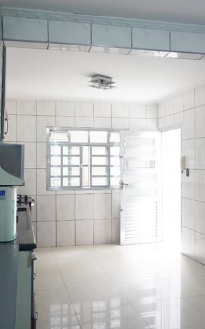 Casa à venda com 300m², 5 quartos e 4 vagasCasa 1 - Cozinha