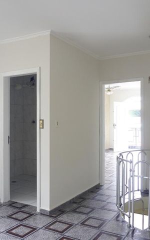 Casa à venda com 300m², 5 quartos e 4 vagasCasa 1 - Sala de TV