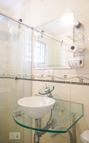 Casa à venda com 300m², 5 quartos e 4 vagasCasa 1 - Banheiro 2