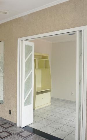 Casa à venda com 300m², 5 quartos e 4 vagasCasa 1 - Suíte