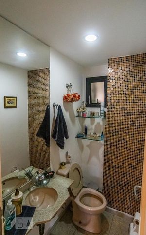 Apartamento à venda com 114m², 3 quartos e 3 vagas Apartamento à venda com 114m², 3 quartos e 3 vagasLavabo