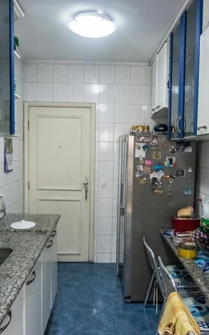 Apartamento à venda com 114m², 3 quartos e 3 vagas Apartamento à venda com 114m², 3 quartos e 3 vagasCozinha