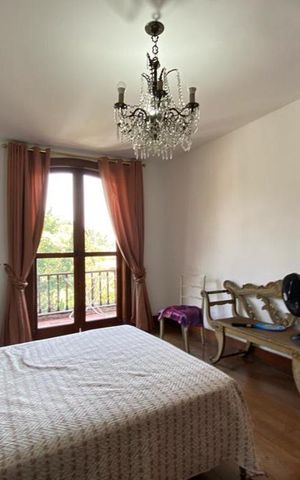 Casa à venda com 544m², 4 quartos e 3 vagas Casa à venda com 544m², 4 quartos e 3 vagasSuíte 2