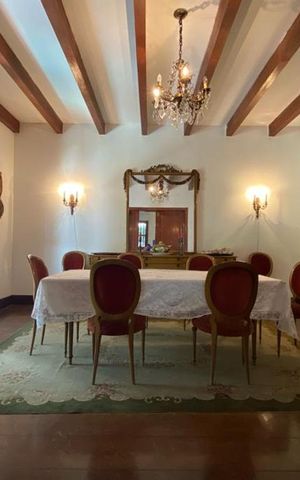 Casa à venda com 544m², 4 quartos e 3 vagas Casa à venda com 544m², 4 quartos e 3 vagasSala de Jantar