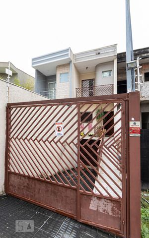 Casa para alugar com 190m², 3 quartos e 3 vagasFachada
