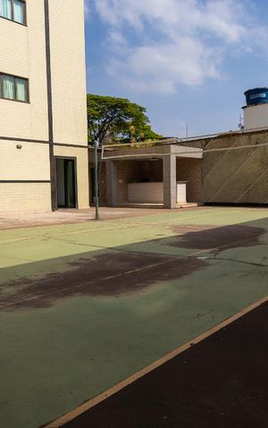 Apartamento à venda com 200m², 4 quartos e 3 vagas Apartamento à venda com 200m², 4 quartos e 3 vagasQuadra multiesportiva