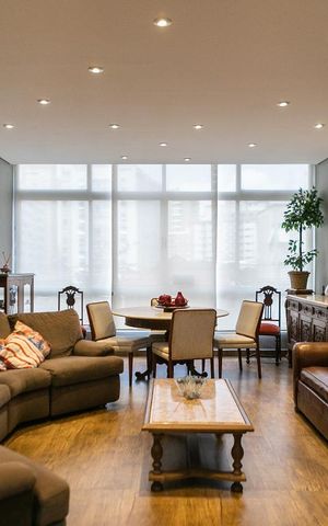 Apartamento para alugar com 140m², 4 quartos e 1 vaga Apartamento para alugar com 140m², 4 quartos e 1 vagaSala