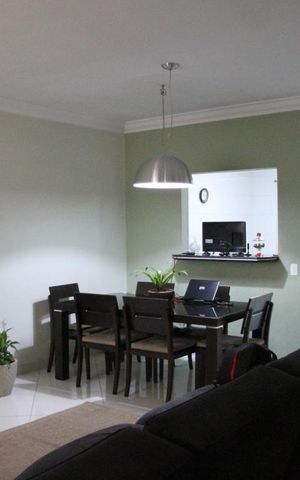 Casa à venda com 250m², 3 quartos e 4 vagasSala