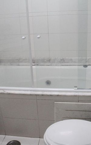 Casa à venda com 250m², 3 quartos e 4 vagasBanheiro Suite