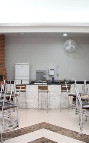 Casa à venda com 250m², 3 quartos e 4 vagasSalão de Festass