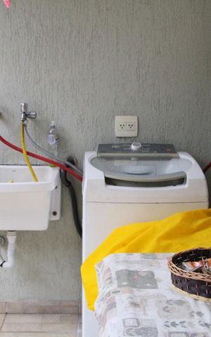 Casa à venda com 250m², 3 quartos e 4 vagasLavanderia