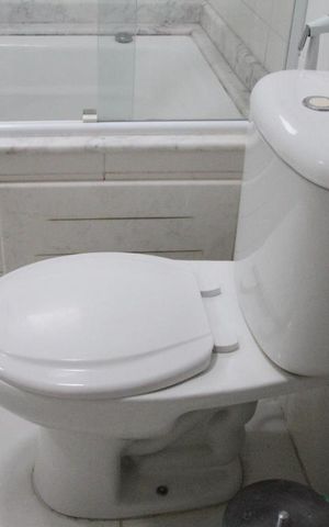 Casa à venda com 250m², 3 quartos e 4 vagasBanheiro Suite