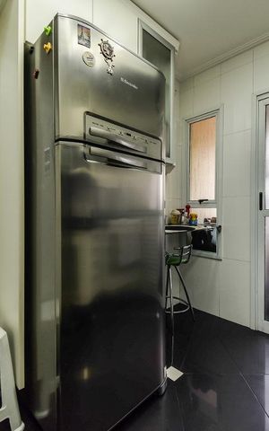 Apartamento à venda com 104m², 3 quartos e 2 vagas Apartamento à venda com 104m², 3 quartos e 2 vagasCozinha