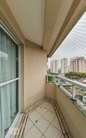 Apartamento à venda com 104m², 3 quartos e 2 vagas Apartamento à venda com 104m², 3 quartos e 2 vagasSacada