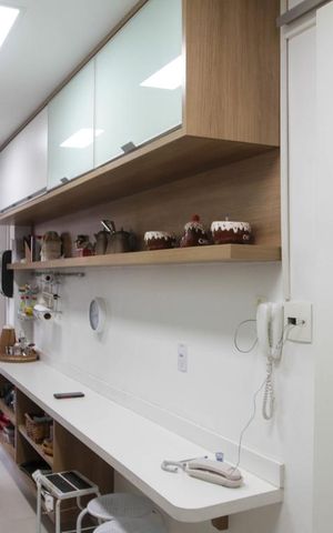 Apartamento à venda com 324m², 4 quartos e 2 vagas Apartamento à venda com 324m², 4 quartos e 2 vagasCozinha