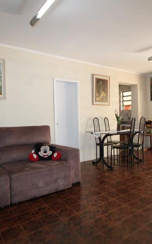 Casa à venda com 169m², 3 quartos e 2 vagasCobertura