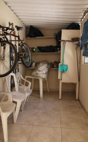 Casa à venda com 169m², 3 quartos e 2 vagasárea comum