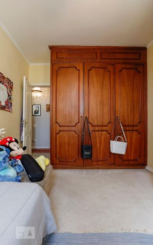 Apartamento para alugar com 190m², 3 quartos e 1 vagaQuarto 1