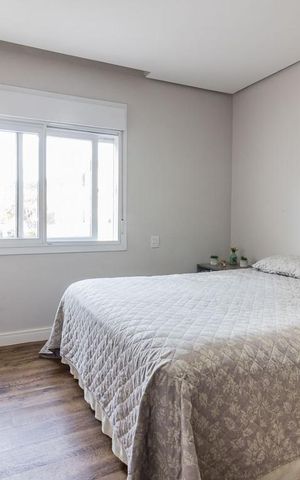 Casa de condomínio à venda com 320m², 4 quartos e 2 vagas Casa de condomínio à venda com 320m², 4 quartos e 2 vagasDormitório2