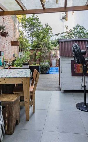 Casa de condomínio à venda com 320m², 4 quartos e 2 vagas Casa de condomínio à venda com 320m², 4 quartos e 2 vagasEspaço Gourmet