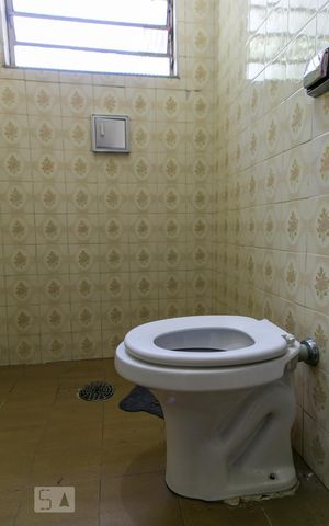 Casa à venda com 350m², 4 quartos e 3 vagasBanheiro da Suíte