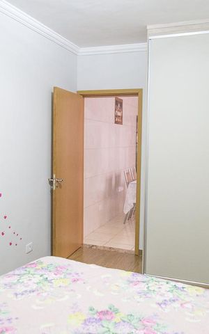 Casa à venda com 165m², 3 quartos e 2 vagas Casa à venda com 165m², 3 quartos e 2 vagasQuarto 2