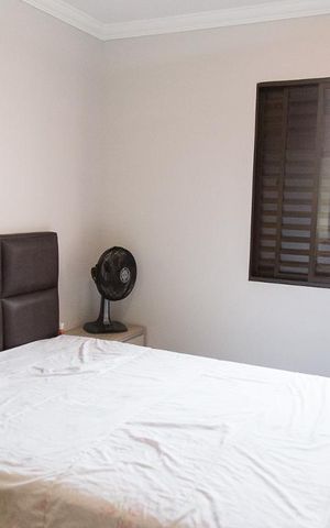 Casa à venda com 165m², 3 quartos e 2 vagas Casa à venda com 165m², 3 quartos e 2 vagasQuarto 3
