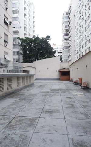 Apartamento para alugar com 80m², 2 quartos e sem vagaÁrea Comum - Playground