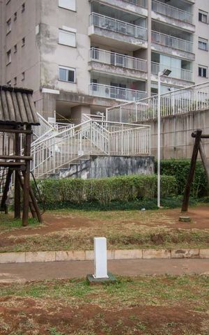 Apartamento à venda com 104m², 3 quartos e 2 vagas Apartamento à venda com 104m², 3 quartos e 2 vagasPlayground