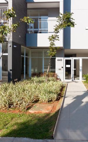 Studio para alugar com 29m², 1 quarto e 1 vaga Studio para alugar com 29m², 1 quarto e 1 vagaFachada