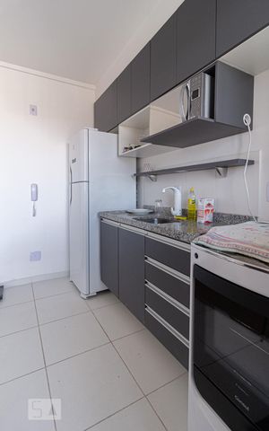 Apartamento à venda com 32m², 1 quarto e 1 vaga Apartamento à venda com 32m², 1 quarto e 1 vagaCozinha