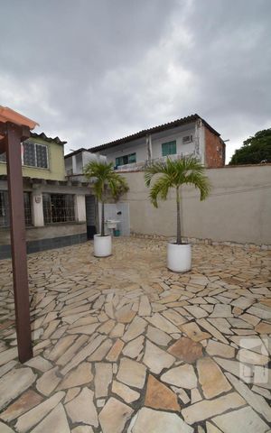 Casa à venda com 300m², 3 quartos e 6 vagasÁrea Gourmet - Churrasqueira