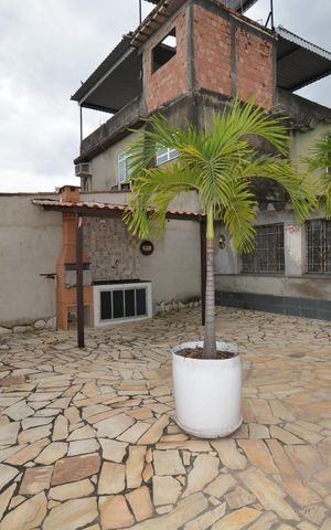 Casa à venda com 300m², 3 quartos e 6 vagasÁrea Gourmet - Churrasqueira