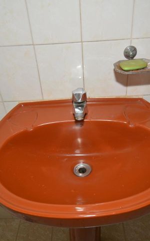 Casa à venda com 300m², 3 quartos e 6 vagasBanheiro 2