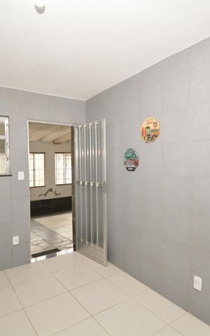 Casa à venda com 300m², 3 quartos e 6 vagasCozinha