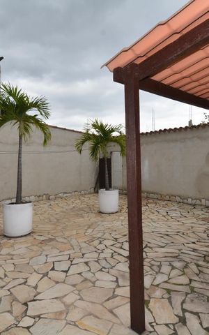 Casa à venda com 300m², 3 quartos e 6 vagasÁrea Gourmet - Churrasqueira
