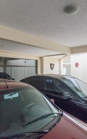 Casa à venda com 240m², 3 quartos e 3 vagas Casa à venda com 240m², 3 quartos e 3 vagasGaragem