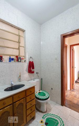 Apartamento à venda com 70m², 2 quartos e sem vaga Apartamento à venda com 70m², 2 quartos e sem vagaBanheiro