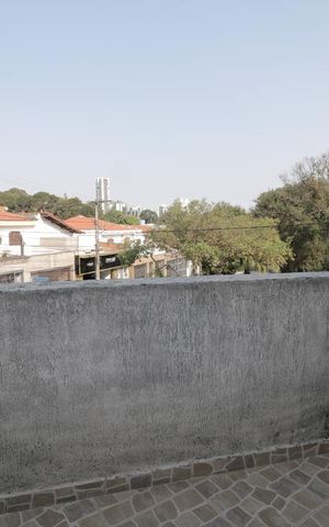 Casa para alugar com 340m², 4 quartos e 5 vagasSacada da Suite 