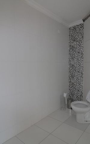 Casa para alugar com 340m², 4 quartos e 5 vagasBanheiro da Suíte