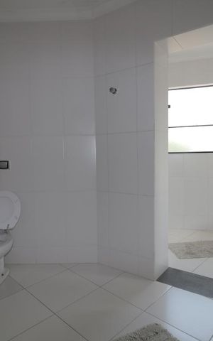 Casa para alugar com 340m², 4 quartos e 5 vagasBanheiro da Suíte