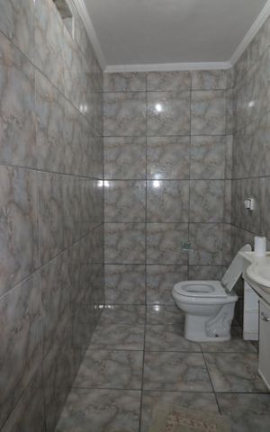 Casa para alugar com 340m², 4 quartos e 5 vagasLavabo