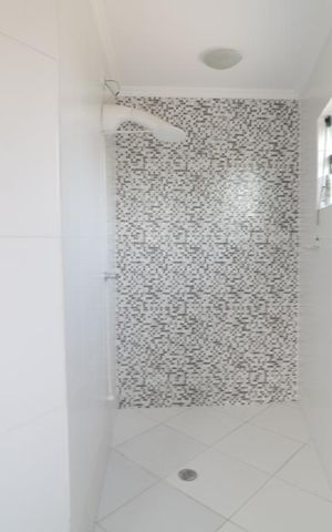 Casa para alugar com 340m², 4 quartos e 5 vagasBanheiro da Suíte