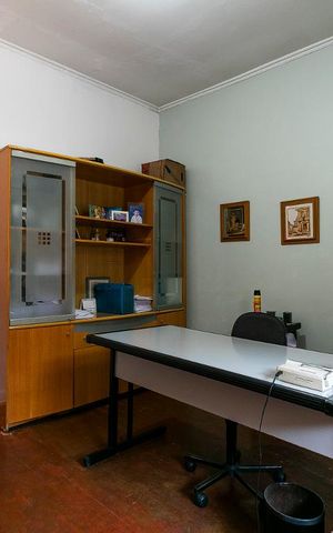 Casa à venda com 250m², 3 quartos e 5 vagasQuarto 3
