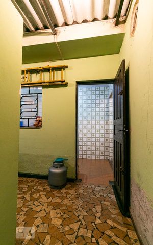 Casa à venda com 250m², 3 quartos e 5 vagasÁrea de Serviço - Quarto